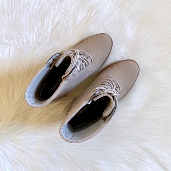 Timberland Camdale 6” Light Taupe Boots - Picture 3 of 8